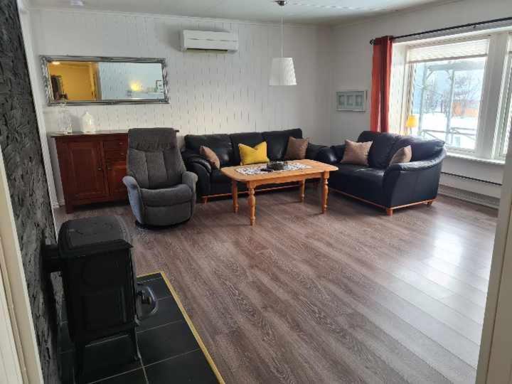 Apartamento Fjellveien 4 Vadsø Exterior foto